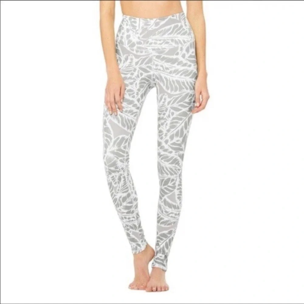 ALO YOGA NWOT HIGH-WAIST AIRBRUSH LEGGING XS